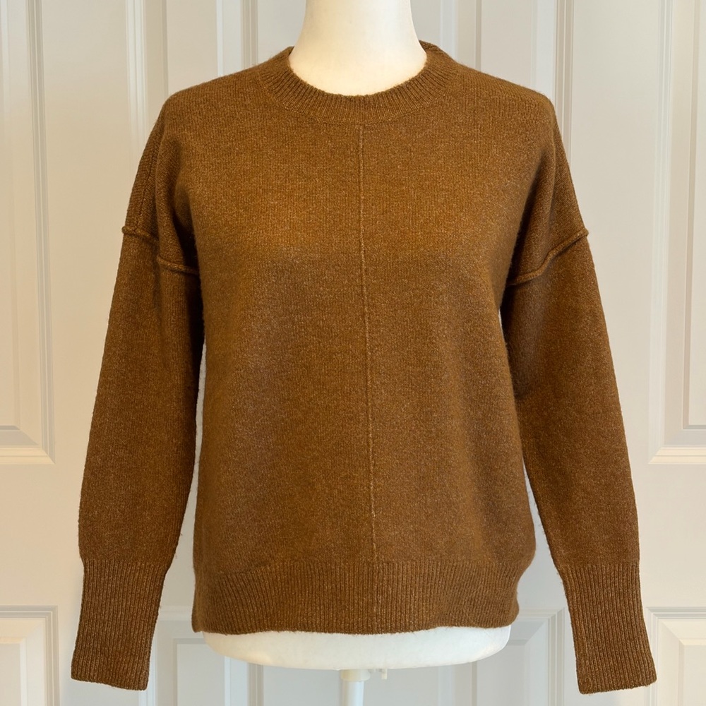 Vince Camuto Brown Crew Neck Sweater Size XS - Picture 10 of 10